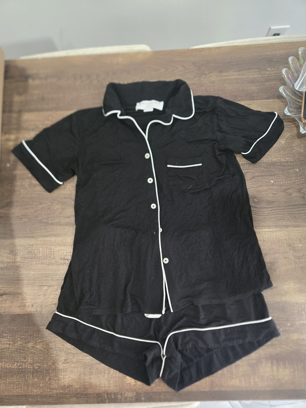 Birdy Grey Black Short-Sleeve Pajama Set with White Trim